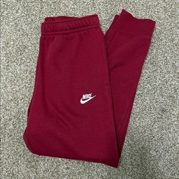 Nike Sportswear Club Fleece Jogger - Picture 1 of 6